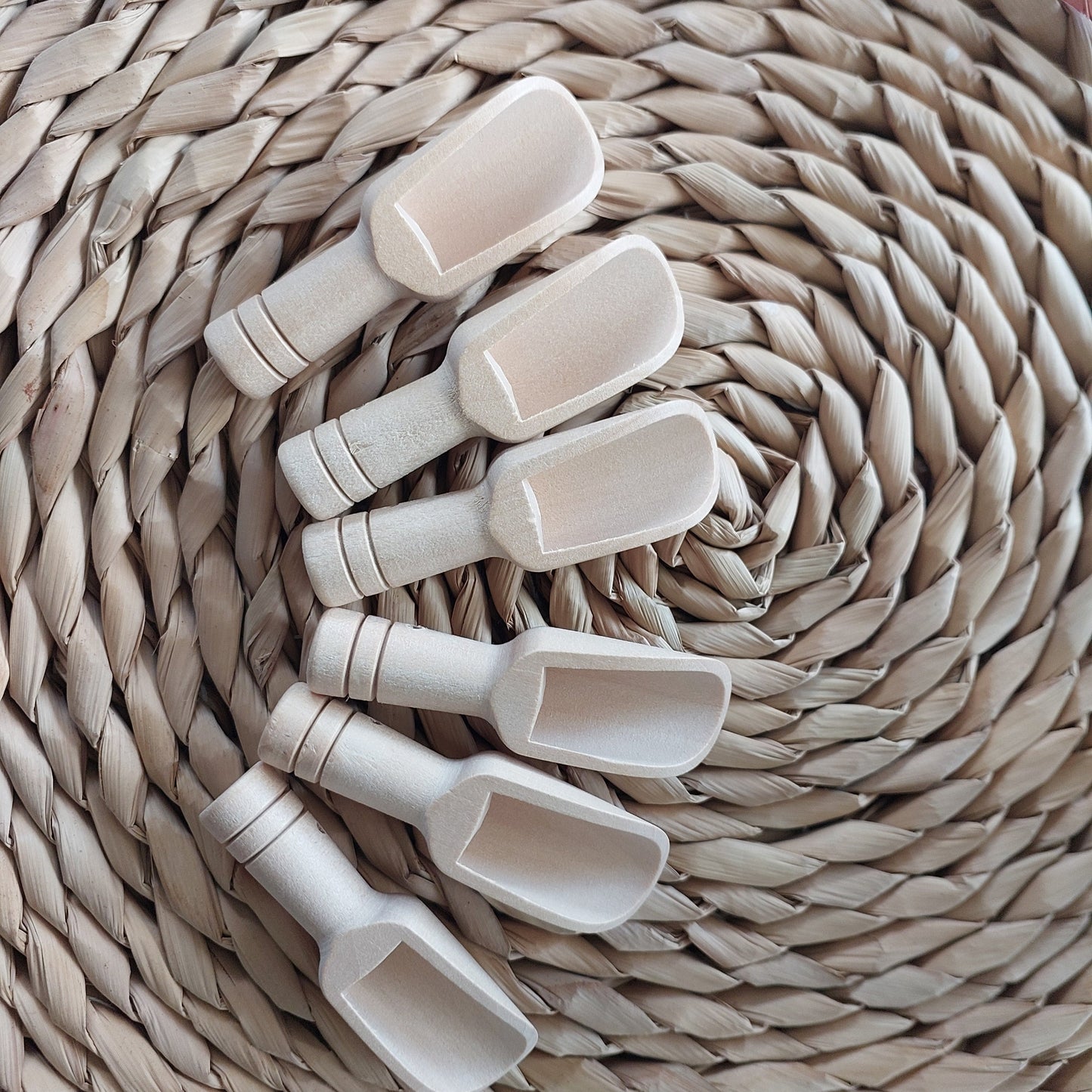 Mini Wooden Scoop Rounded Handle