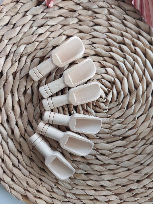 Mini Wooden Scoop Rounded Handle
