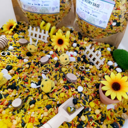 Pour & Explore Kit - Buzzing Bee