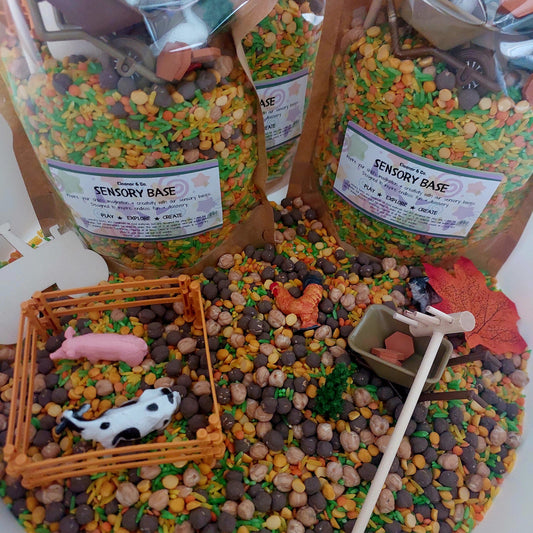 Pour & Explore Kit - Farmyard